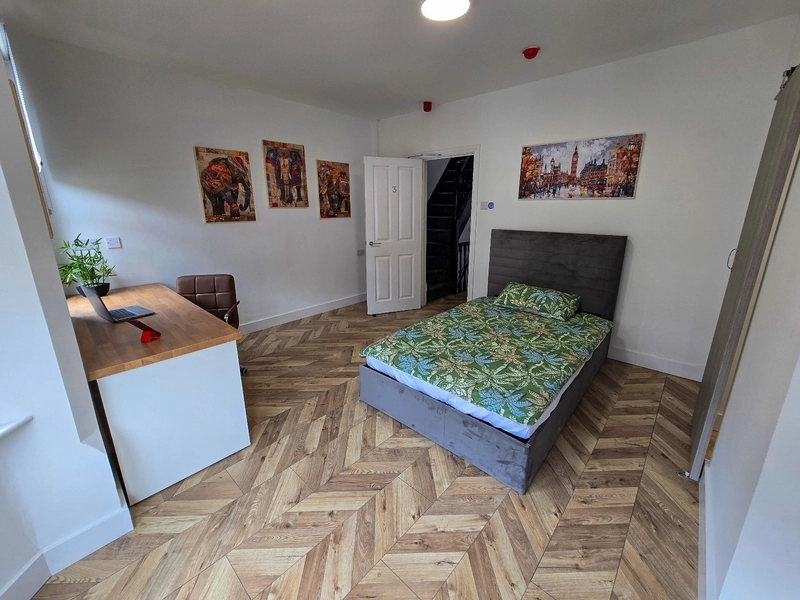 Sherwin Grove, 5-Bed Ensuite Student Home NG7 2EZ - Thumbnail 32